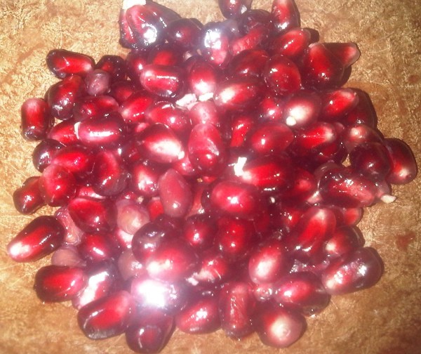 pomegranate seeds for cocktail